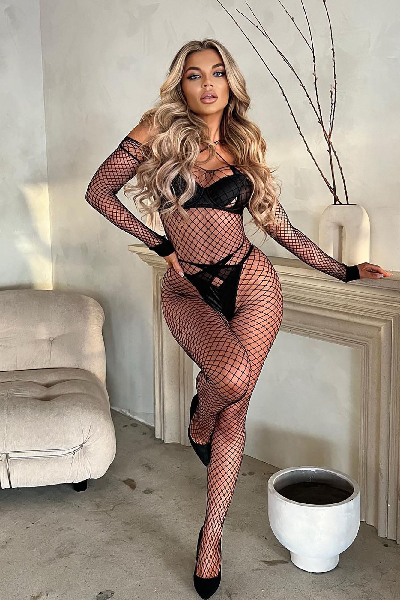 Pretty And Provocative Fishnet Bodystocking - Black